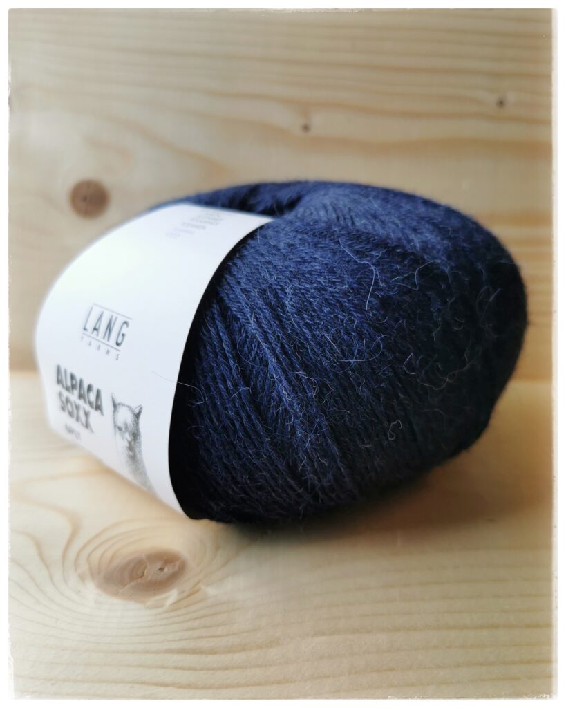 Alpaca Soxx 6-ply <br>0035 tummansininen
