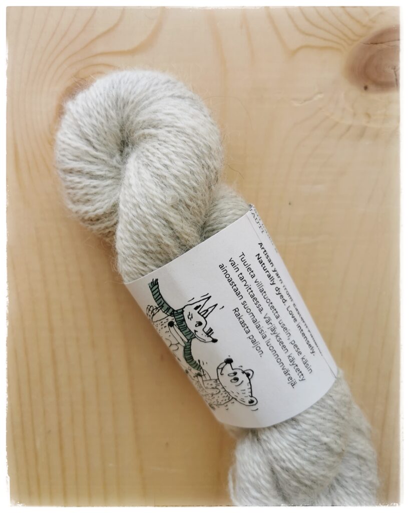 Helmiäinen Fingering, <br>lohtu