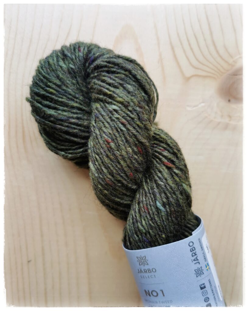 Select NO 1, <br> 012 Bonny Glen Wood