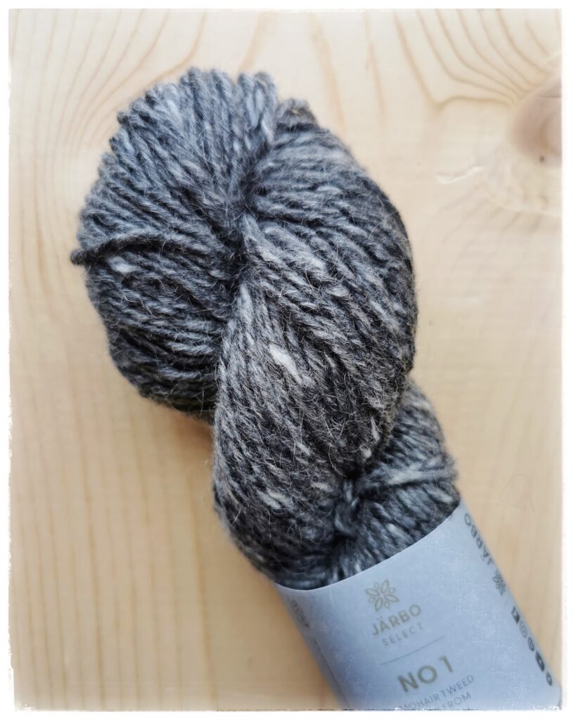 Select NO 1, <br> 009 Castle of Shadows