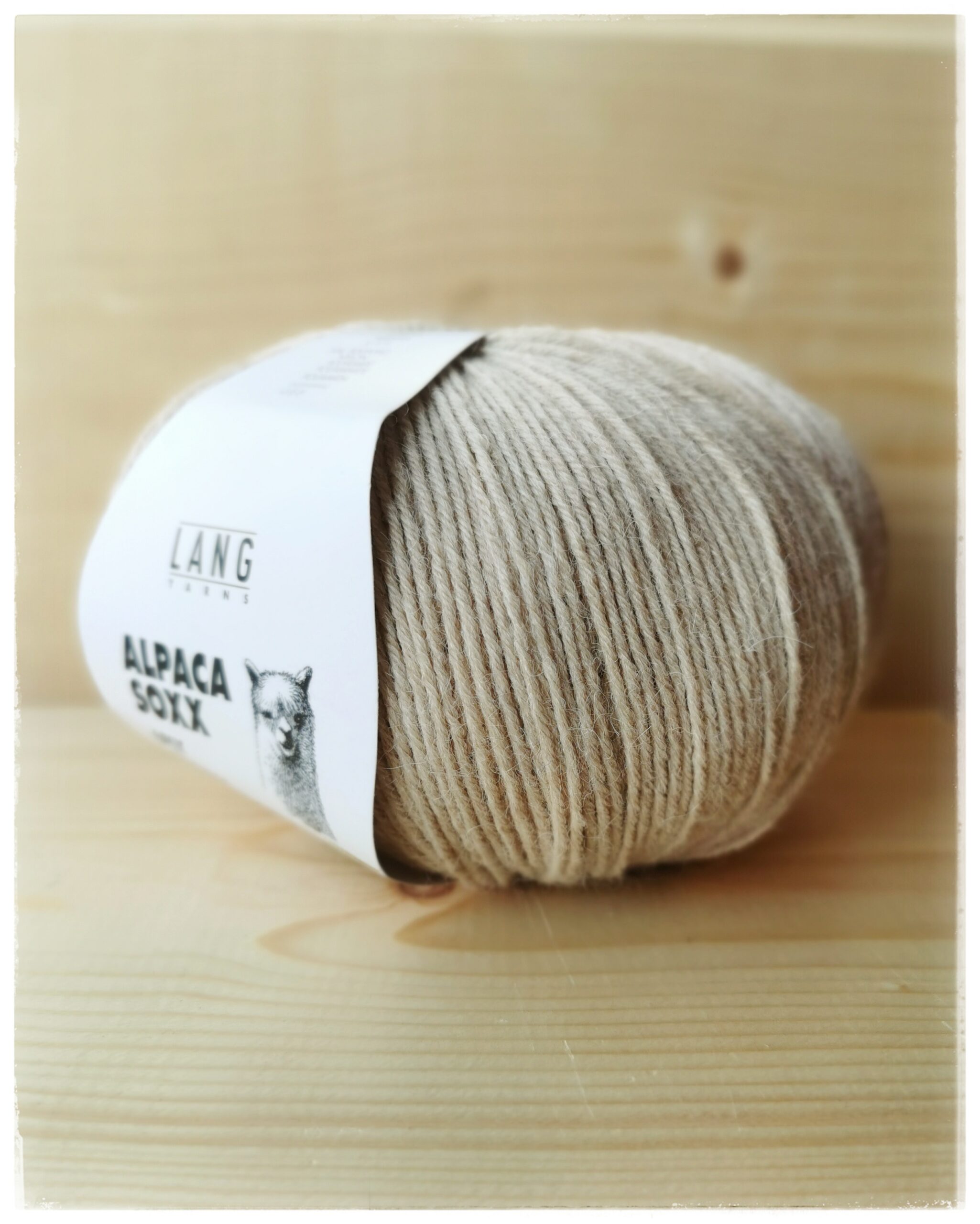 Alpaca Soxx 6-ply <br>0026 vaalea beige
