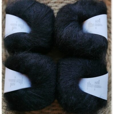 Mohair Luxe, <br>0004 musta