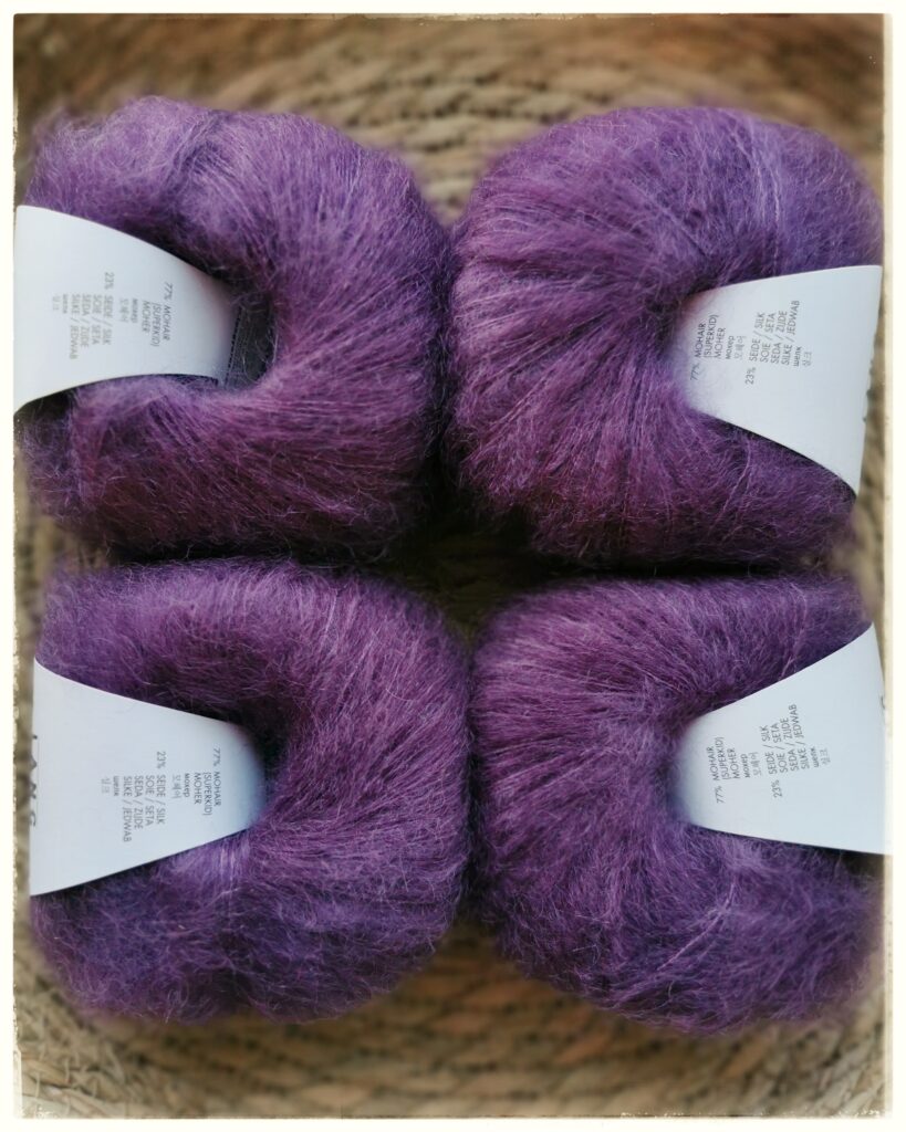 Mohair Luxe, <br>0346 tummanvioletti