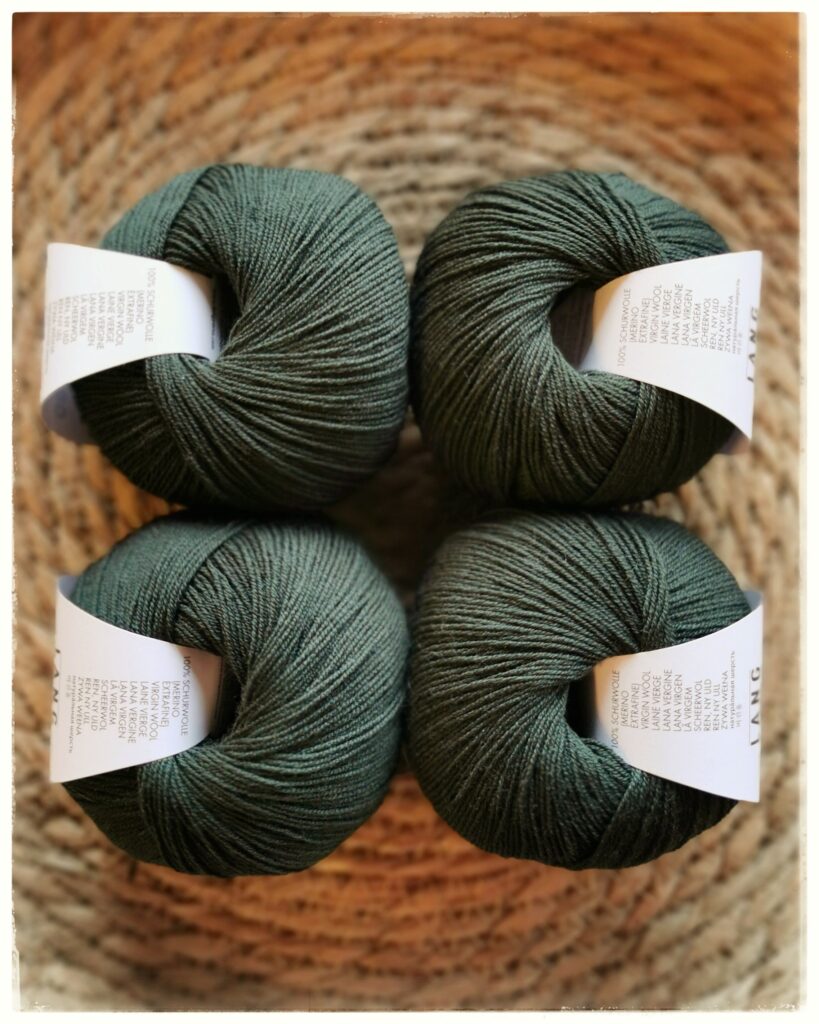 Merino400, 0318 kylmä tummanvihreä