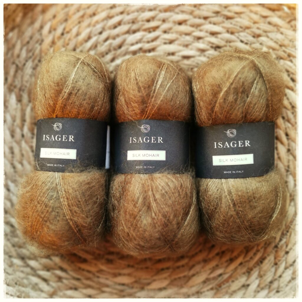 Silk Mohair, 4 ruskea