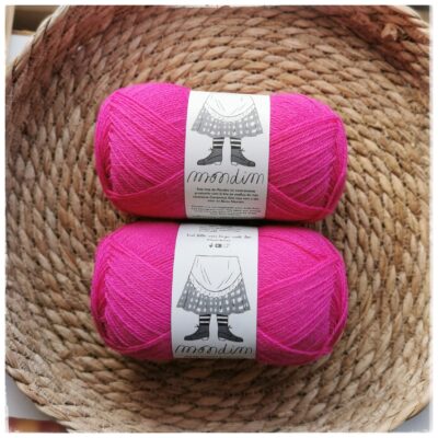 Mondim, 108 neonpinkki