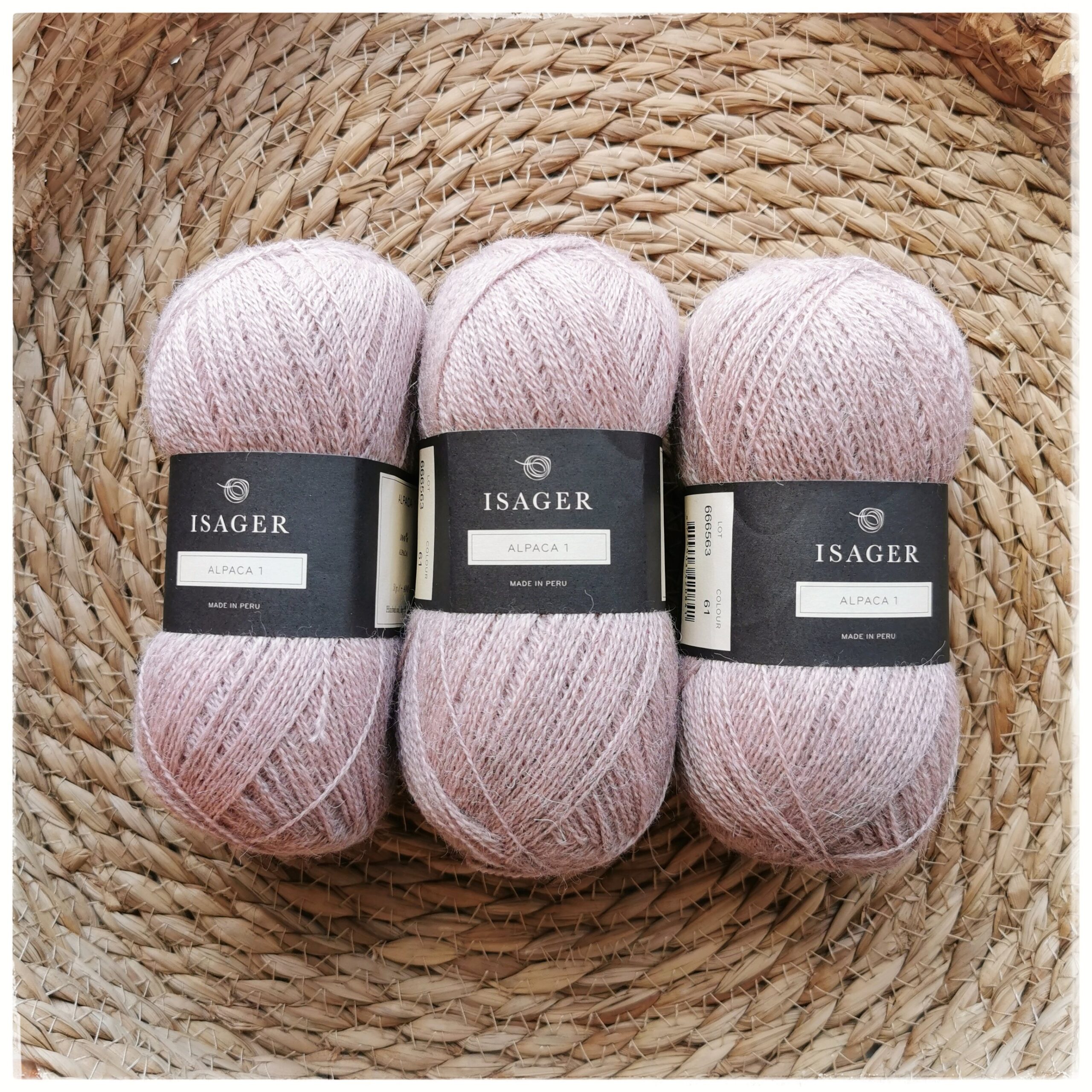 Alpaca 1, 61 hempeä roosa