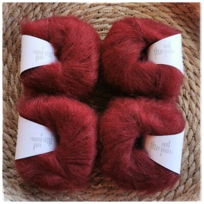Mohair Luxe, <br>0162 verenpunainen