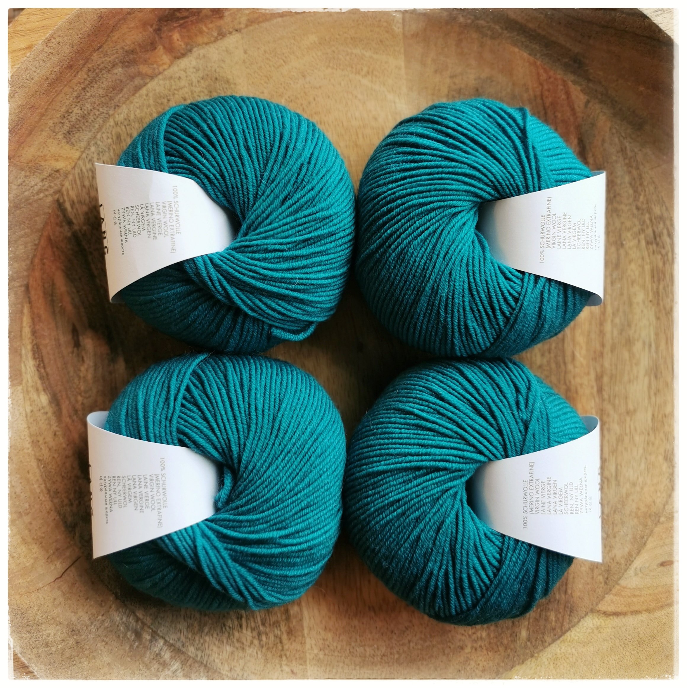 Merino120, <br>0272 petrooli